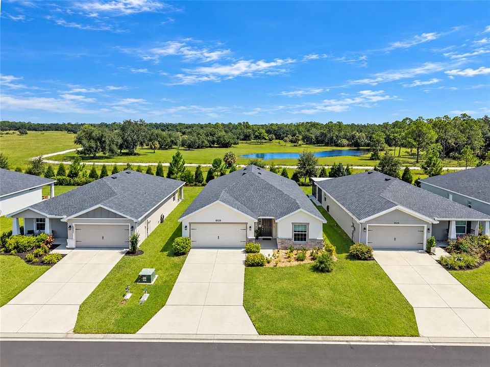 For Sale: $369,900 (3 beds, 2 baths, 2007 Square Feet)