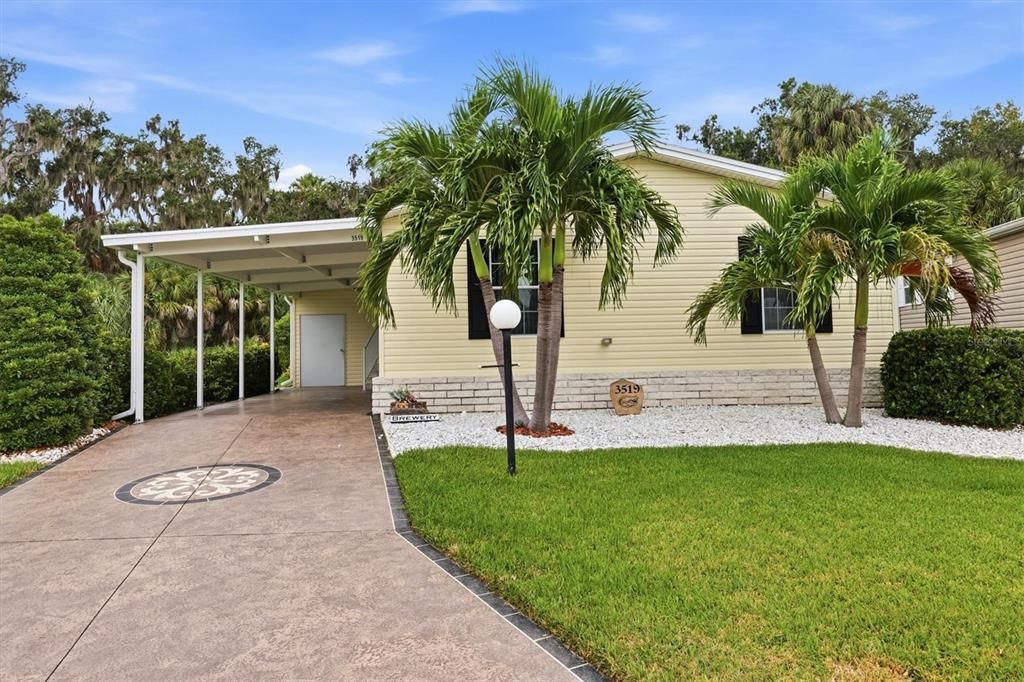 For Sale: $279,000 (3 beds, 2 baths, 1485 Square Feet)