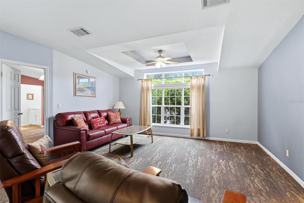 For Sale: $279,000 (3 beds, 2 baths, 1485 Square Feet)