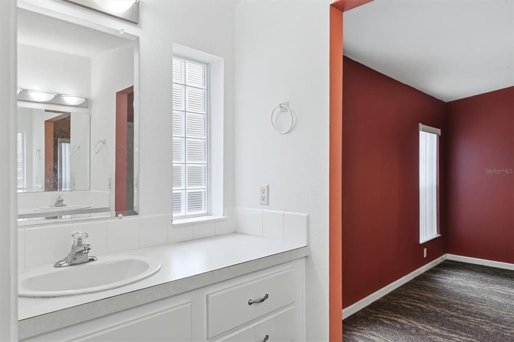 For Sale: $279,000 (3 beds, 2 baths, 1485 Square Feet)
