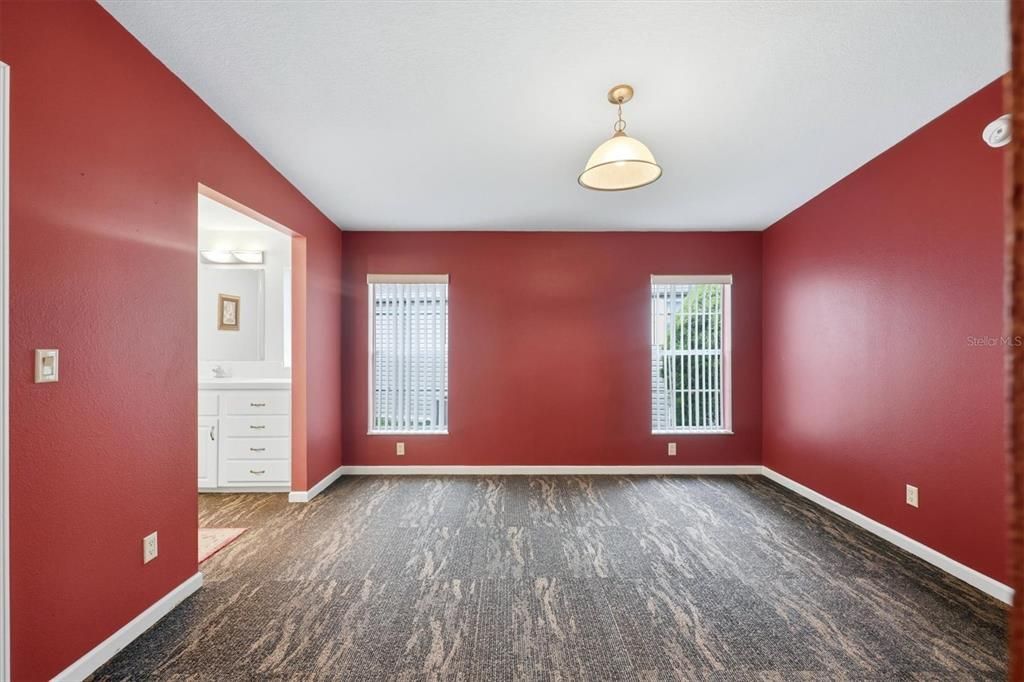 For Sale: $279,000 (3 beds, 2 baths, 1485 Square Feet)