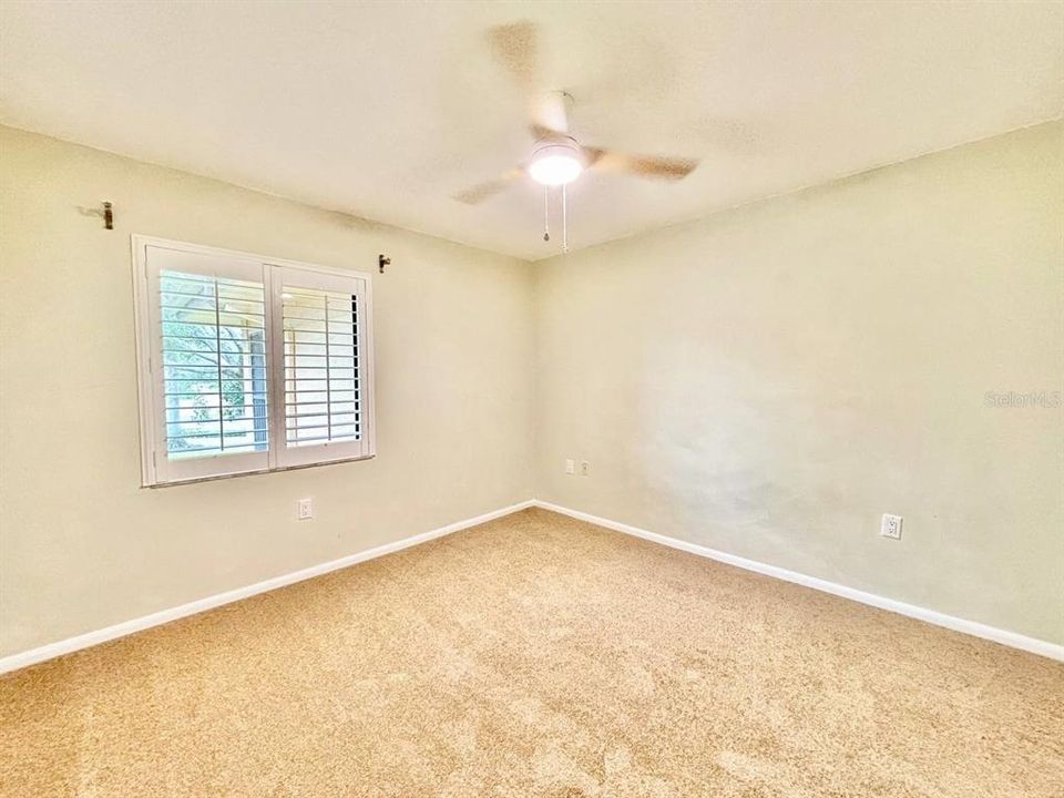 For Rent: $1,850 (2 beds, 2 baths, 1100 Square Feet)