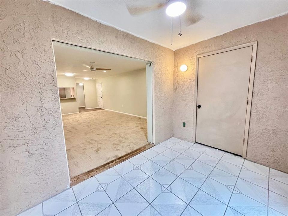 For Rent: $1,850 (2 beds, 2 baths, 1100 Square Feet)