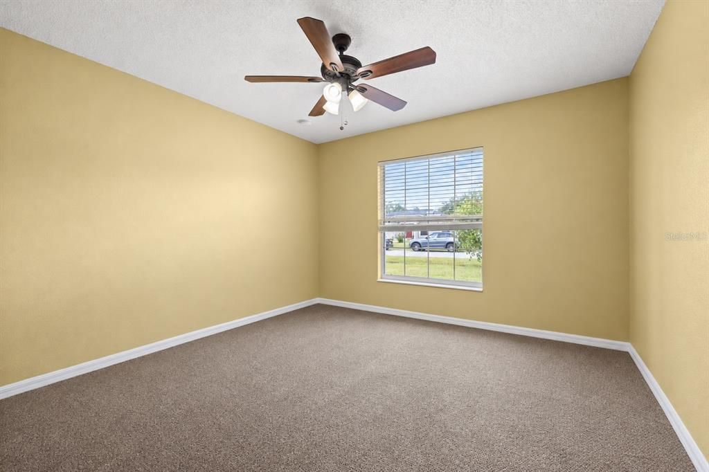 На продажу: $265,500 (3 спален, 2 ванн, 1571 Квадратных фут)
