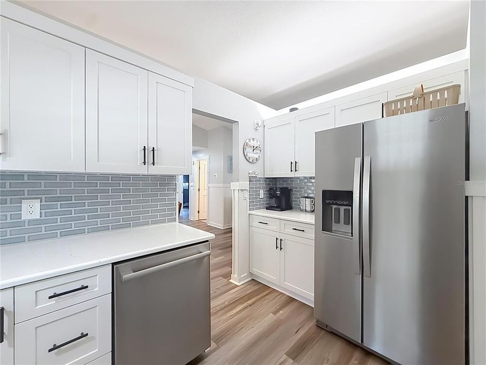 На продажу: $575,000 (3 спален, 2 ванн, 1351 Квадратных фут)