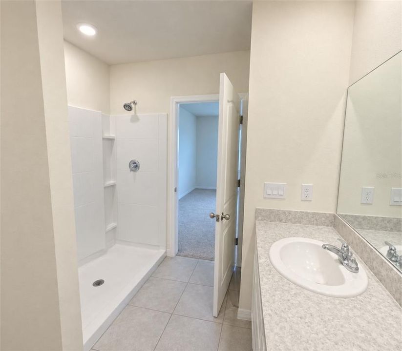 For Rent: $2,300 (3 beds, 2 baths, 1510 Square Feet)