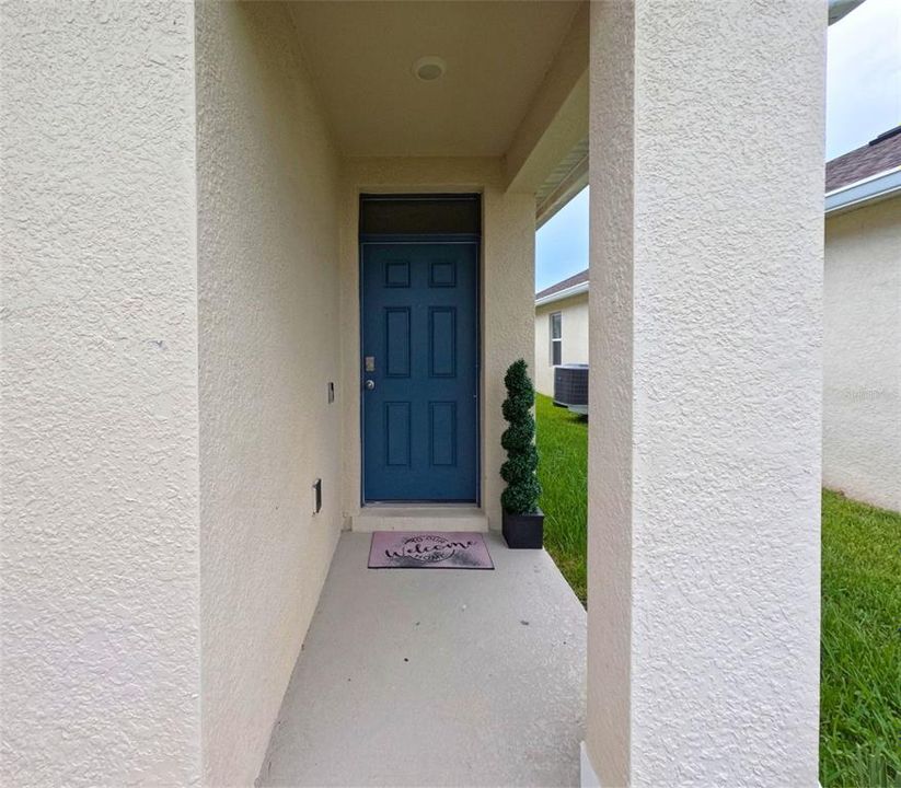 For Rent: $2,300 (3 beds, 2 baths, 1510 Square Feet)