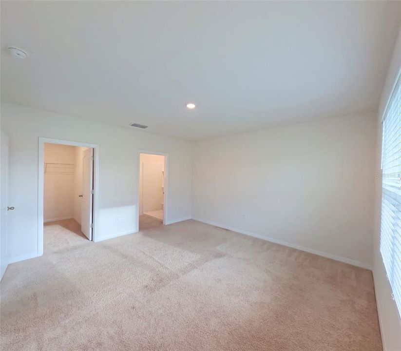 For Rent: $2,300 (3 beds, 2 baths, 1510 Square Feet)