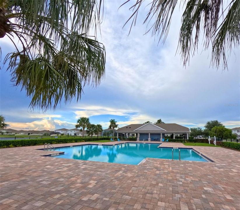 For Rent: $2,300 (3 beds, 2 baths, 1510 Square Feet)