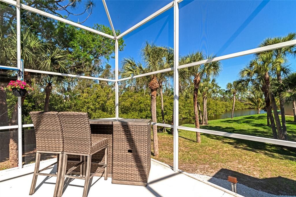 For Sale: $925,000 (4 beds, 3 baths, 2637 Square Feet)