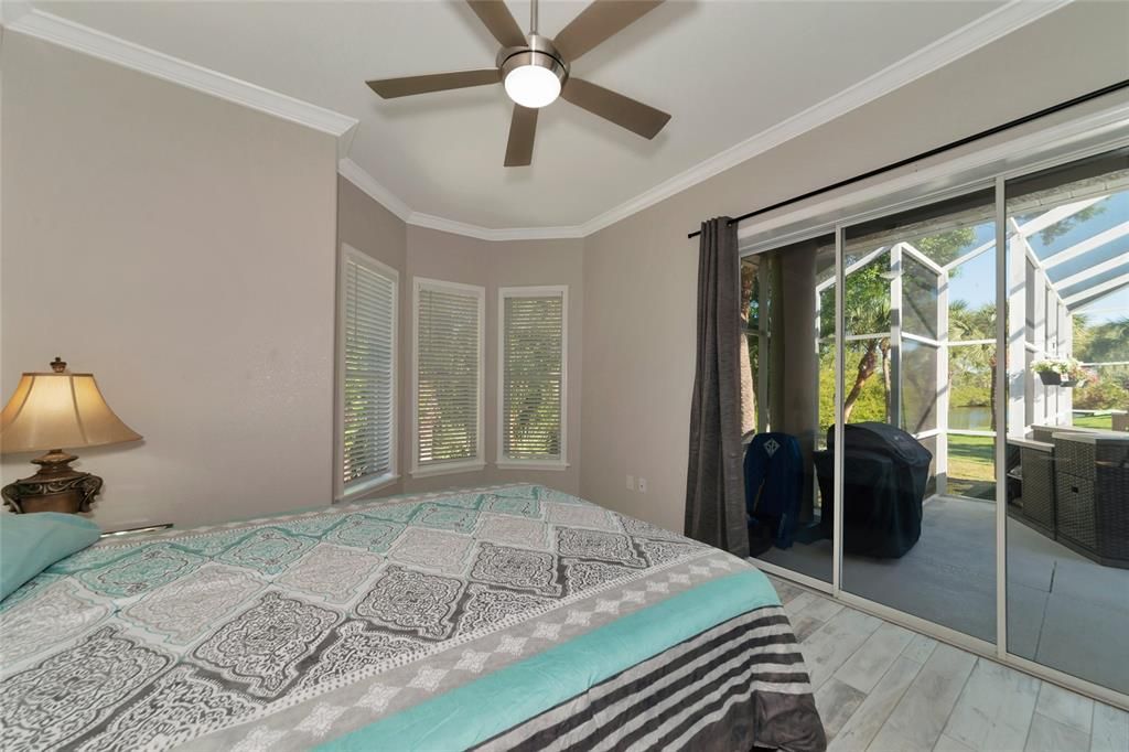 For Sale: $925,000 (4 beds, 3 baths, 2637 Square Feet)
