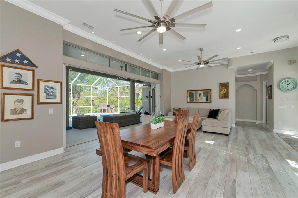 For Sale: $925,000 (4 beds, 3 baths, 2637 Square Feet)