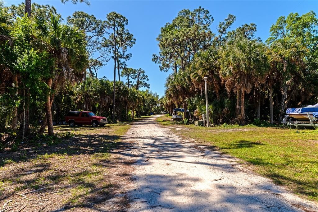 For Sale: $925,000 (4 beds, 3 baths, 2637 Square Feet)