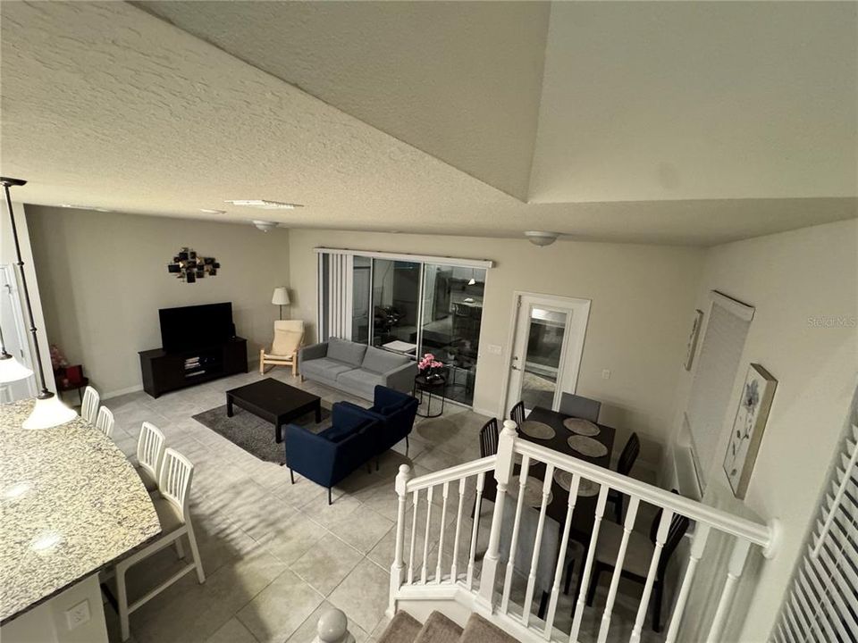 For Rent: $3,000 (5 beds, 4 baths, 2281 Square Feet)