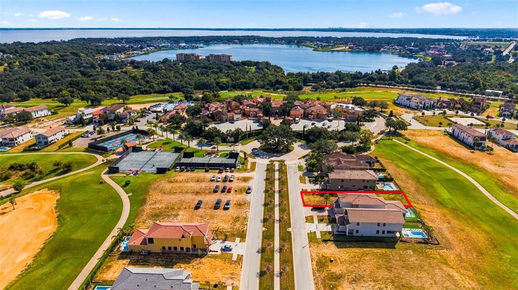 На продажу: $299,000 (0.13 acres)