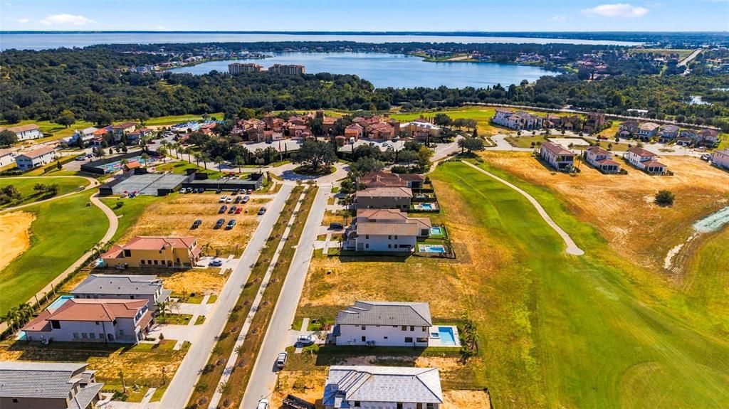 На продажу: $299,000 (0.13 acres)