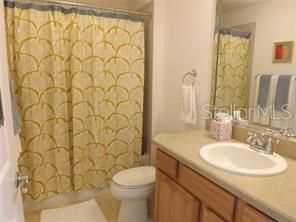 For Rent: $4,200 (3 beds, 2 baths, 2000 Square Feet)