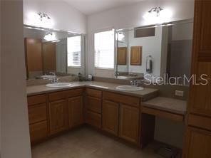 For Rent: $4,200 (3 beds, 2 baths, 2000 Square Feet)