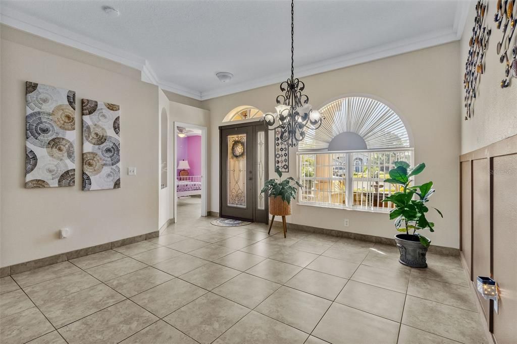 For Sale: $525,000 (5 beds, 4 baths, 2444 Square Feet)