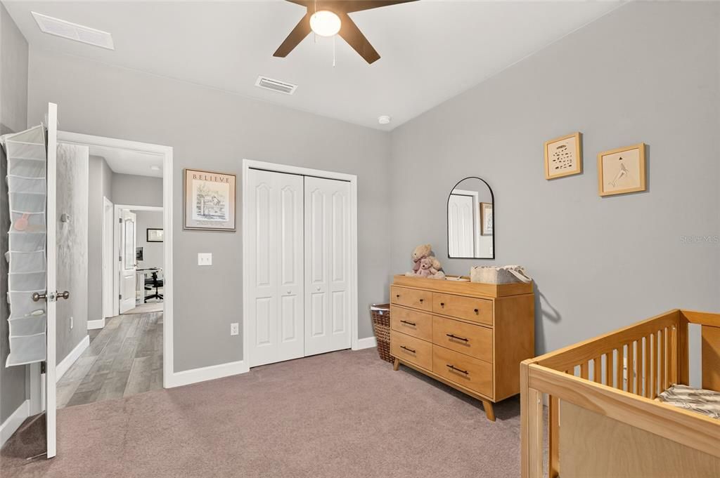 For Sale: $389,990 (4 beds, 2 baths, 1964 Square Feet)