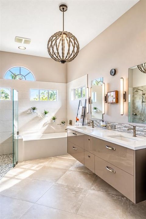 For Sale: $668,000 (3 beds, 2 baths, 2061 Square Feet)