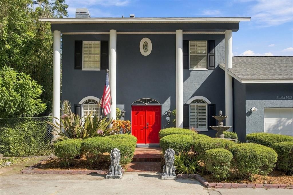 For Sale: $699,000 (4 beds, 2 baths, 1886 Square Feet)