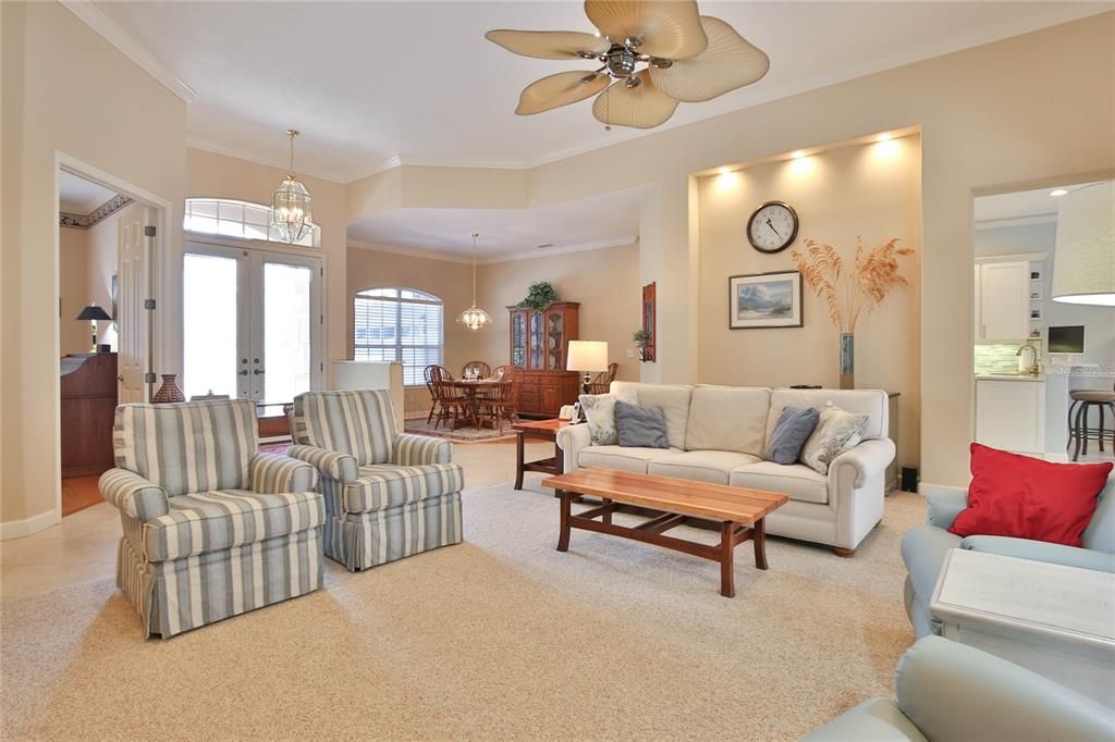 For Sale: $698,000 (4 beds, 2 baths, 2459 Square Feet)