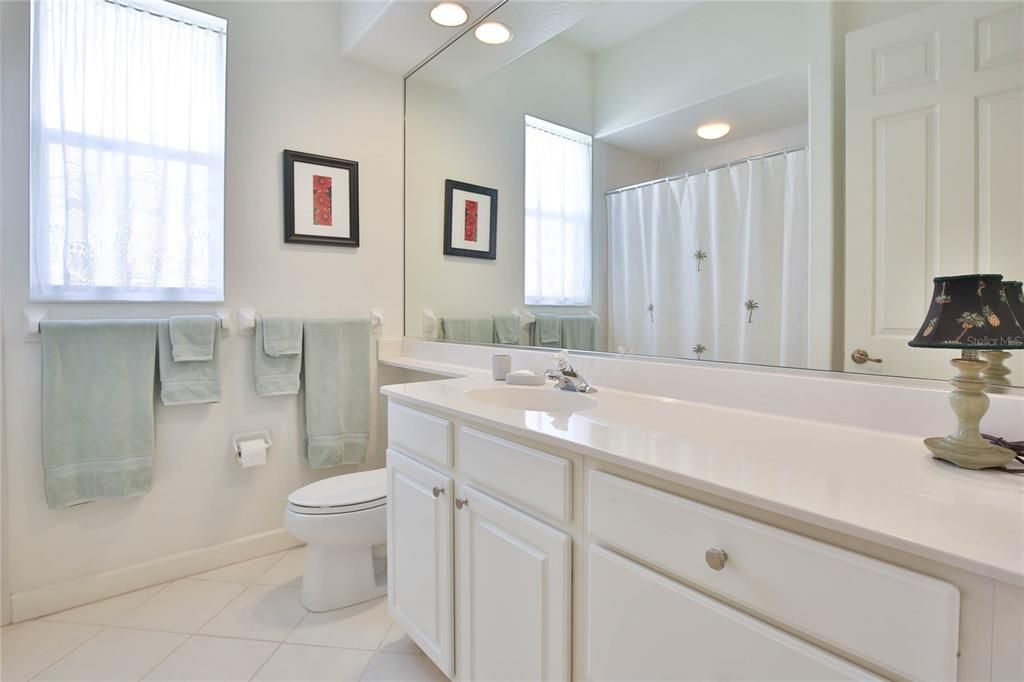 For Sale: $698,000 (4 beds, 2 baths, 2459 Square Feet)