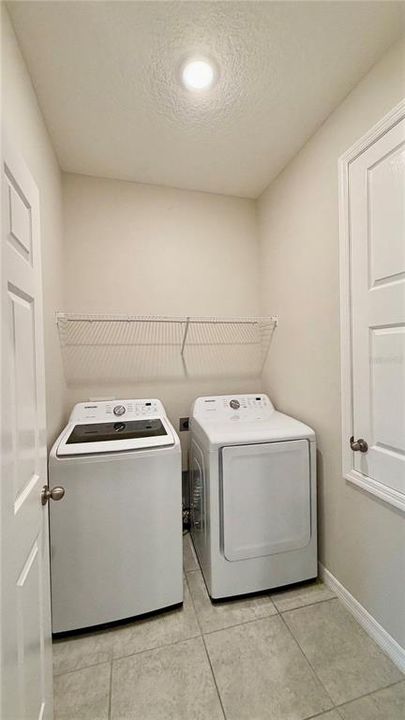 For Sale: $264,900 (3 beds, 2 baths, 1671 Square Feet)