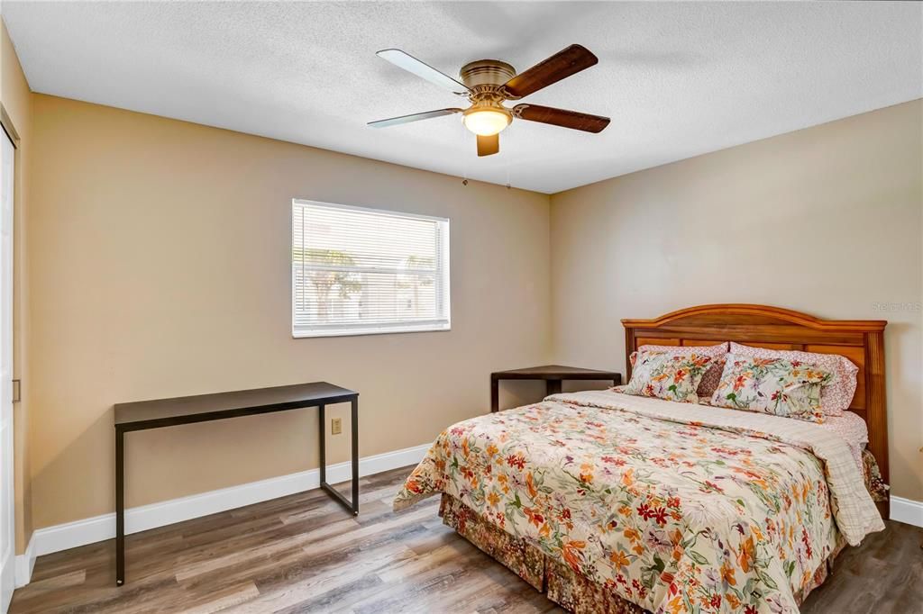 For Sale: $293,700 (3 beds, 2 baths, 1953 Square Feet)