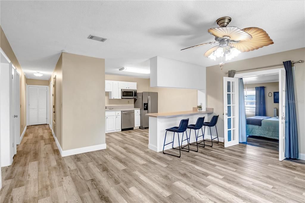 For Sale: $293,700 (3 beds, 2 baths, 1953 Square Feet)