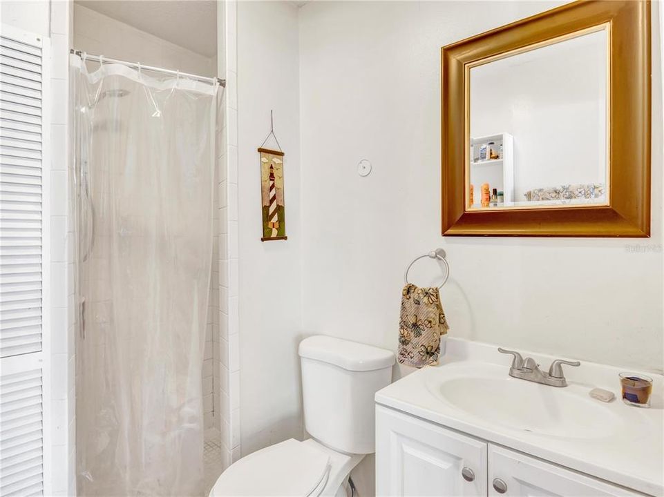 For Sale: $293,700 (3 beds, 2 baths, 1953 Square Feet)