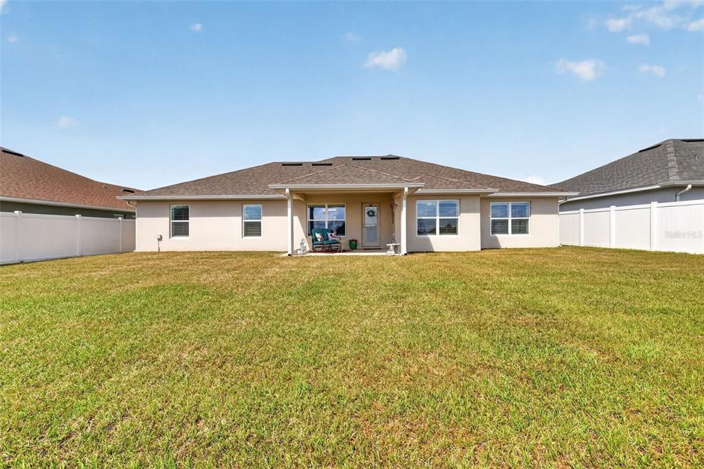 For Sale: $365,000 (4 beds, 2 baths, 2245 Square Feet)