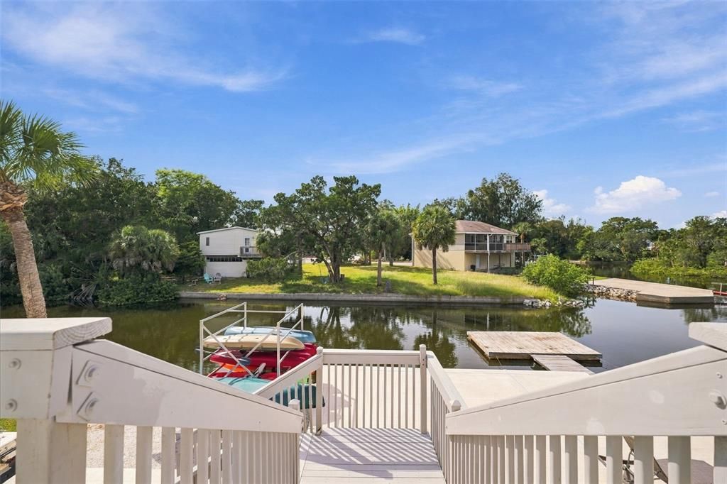 For Sale: $900,000 (3 beds, 3 baths, 2380 Square Feet)