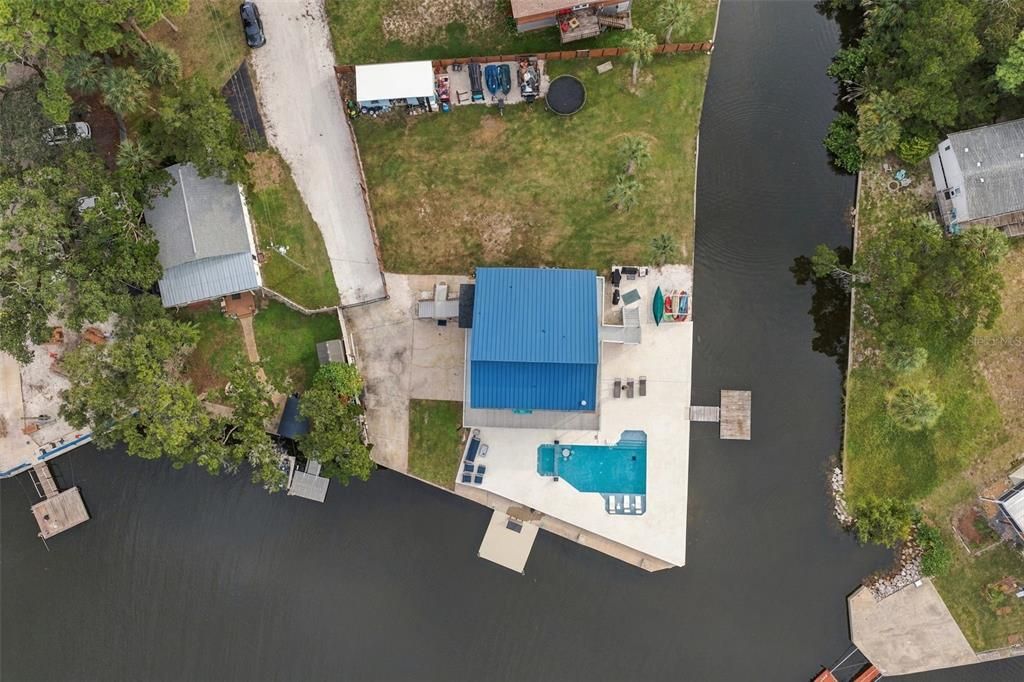 For Sale: $900,000 (3 beds, 3 baths, 2380 Square Feet)