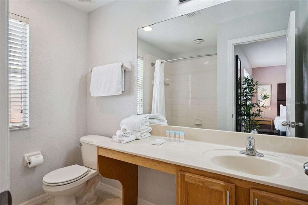 For Sale: $324,000 (4 beds, 3 baths, 1440 Square Feet)