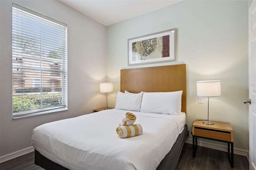 For Sale: $324,000 (4 beds, 3 baths, 1440 Square Feet)
