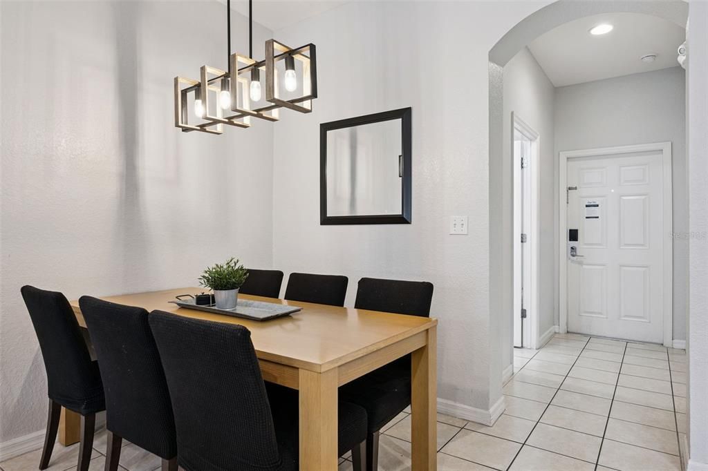 For Sale: $324,000 (4 beds, 3 baths, 1440 Square Feet)