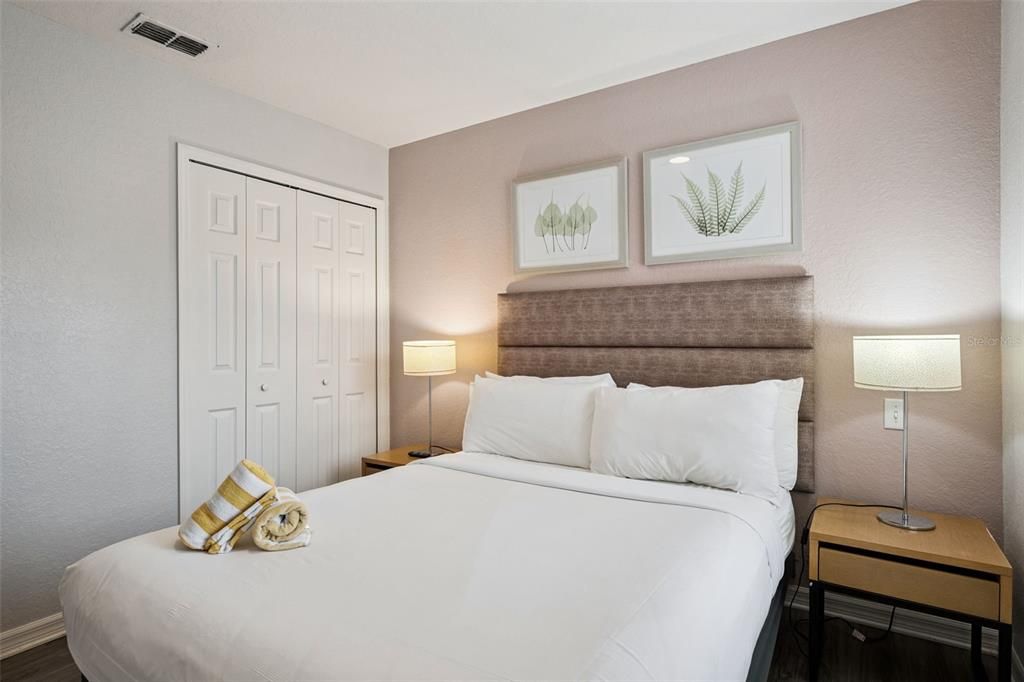 For Sale: $324,000 (4 beds, 3 baths, 1440 Square Feet)