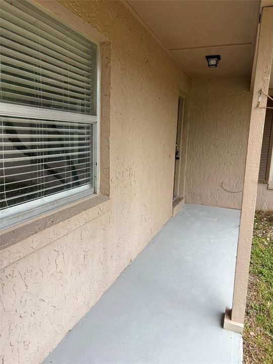 For Rent: $2,100 (3 beds, 2 baths, 1276 Square Feet)
