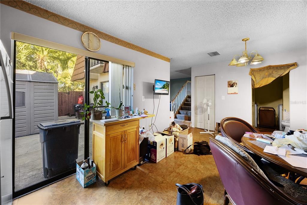 For Sale: $155,000 (2 beds, 2 baths, 1236 Square Feet)