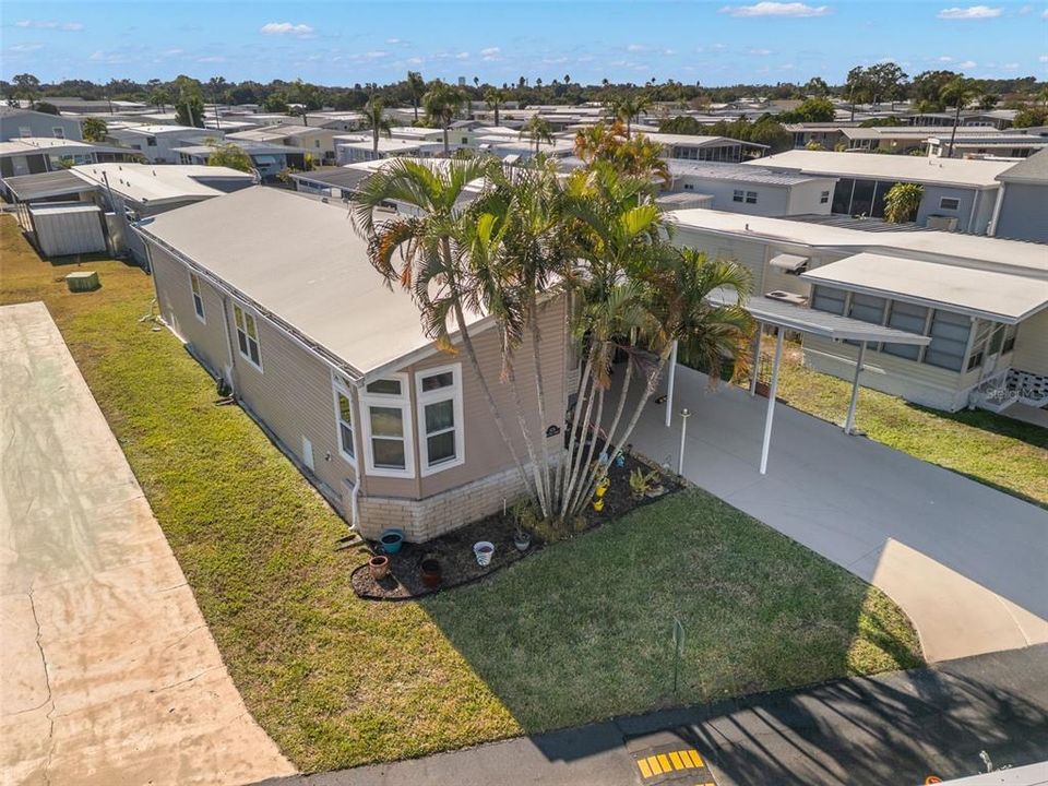 For Sale: $254,900 (2 beds, 2 baths, 1366 Square Feet)