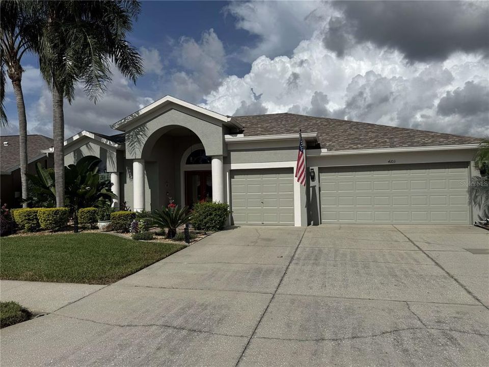 For Sale: $499,990 (4 beds, 3 baths, 2407 Square Feet)