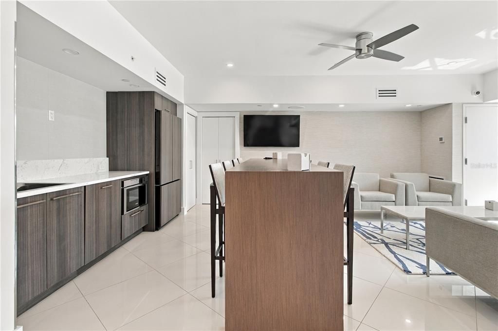 For Sale: $829,750 (2 beds, 2 baths, 1736 Square Feet)