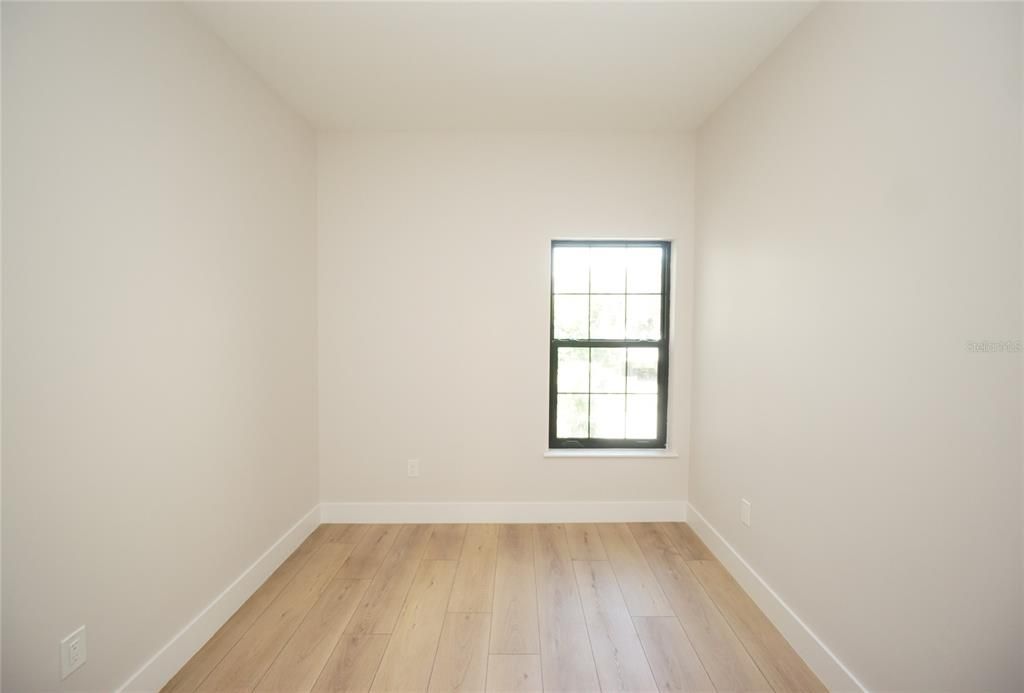 В аренду: $4,500 (3 спален, 2 ванн, 2299 Квадратных фут)