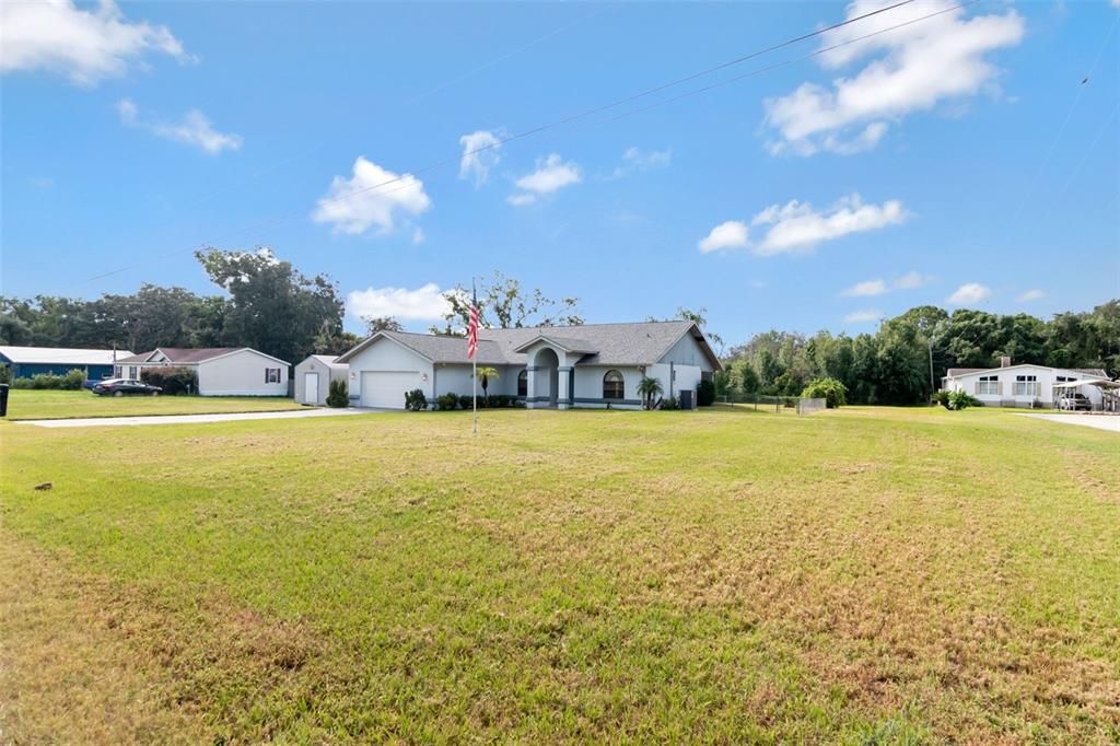 En Venta: $389,000 (3 camas, 2 baños, 1660 Pies cuadrados)