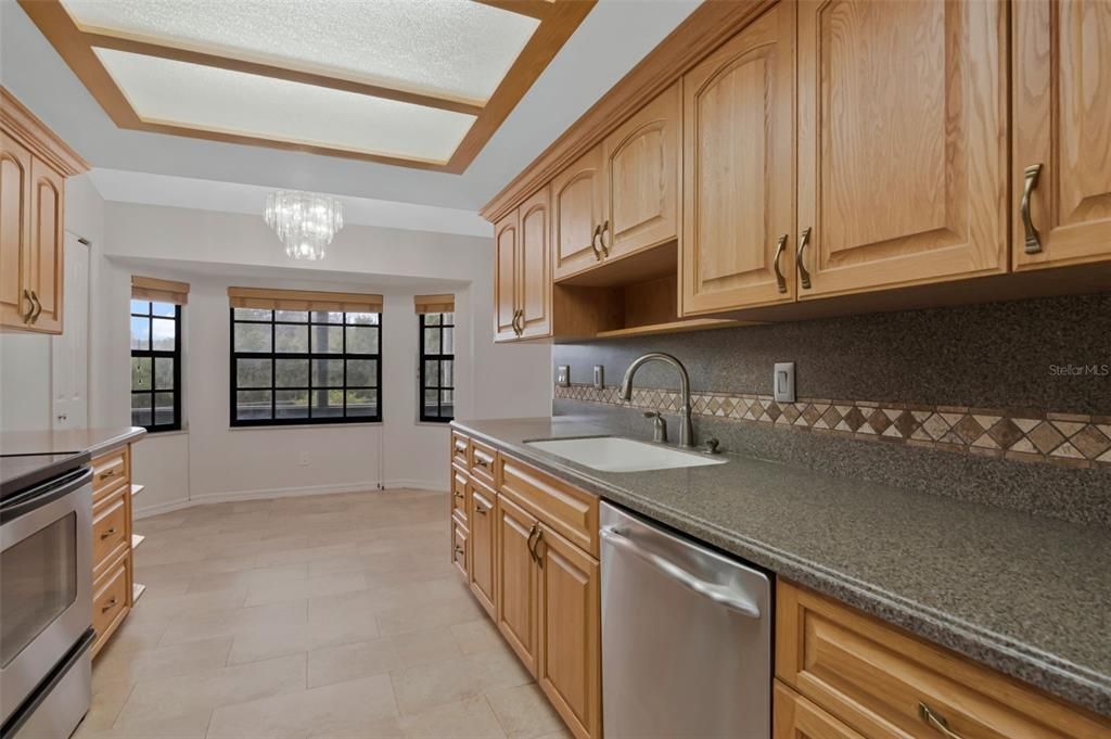 En Venta: $389,000 (3 camas, 2 baños, 1660 Pies cuadrados)