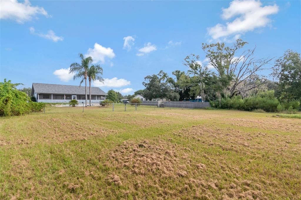 En Venta: $389,000 (3 camas, 2 baños, 1660 Pies cuadrados)