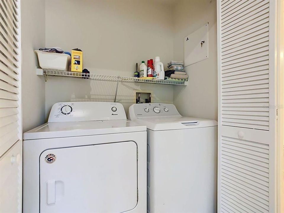 For Sale: $549,000 (3 beds, 2 baths, 1460 Square Feet)