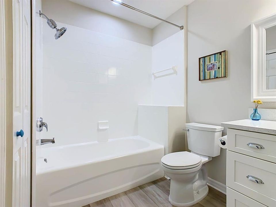 For Sale: $549,000 (3 beds, 2 baths, 1460 Square Feet)